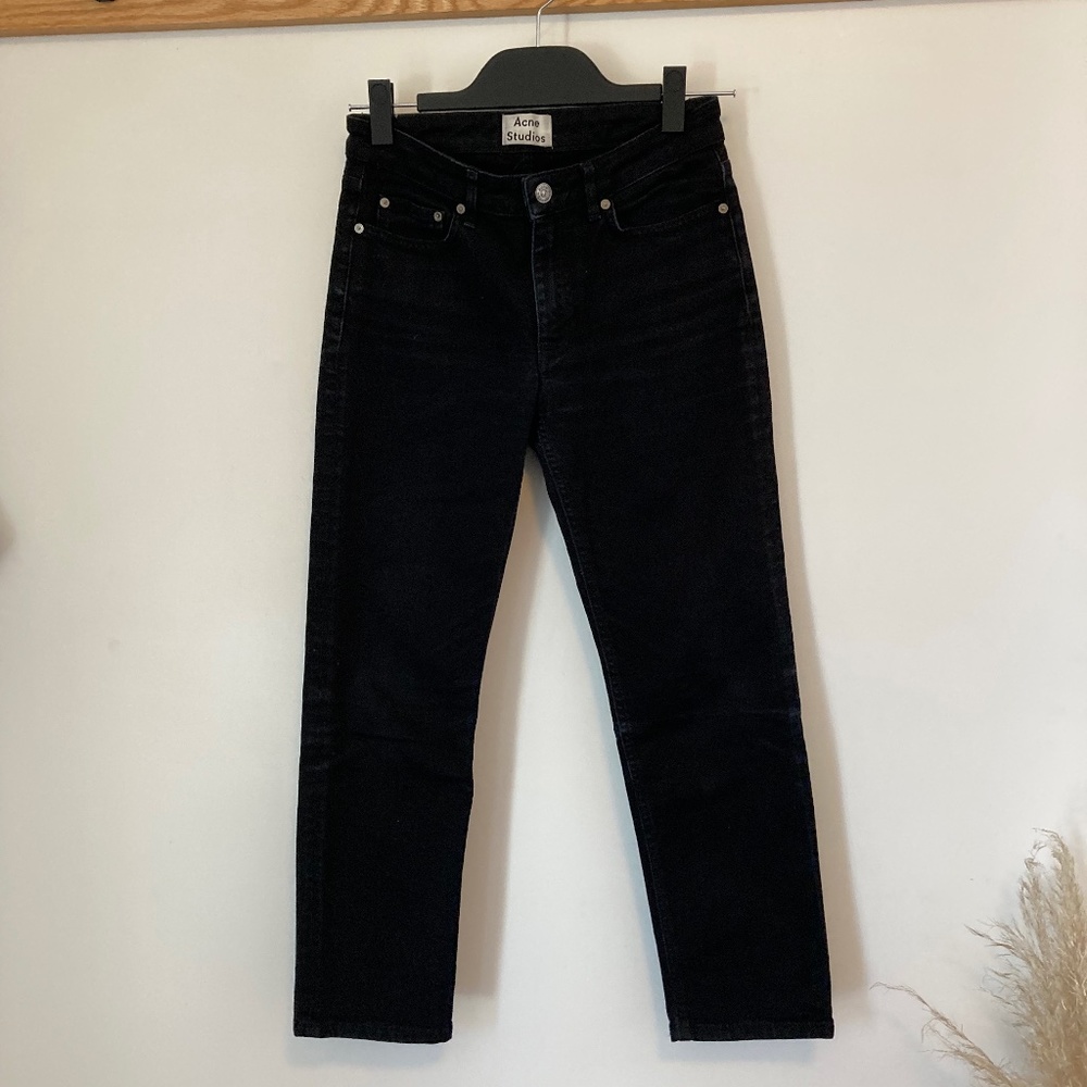 WOMENS STRAIGHT LEG BLCK JEANS SIZE 26!  PRISTINE HIGH-END CONDITION!!!